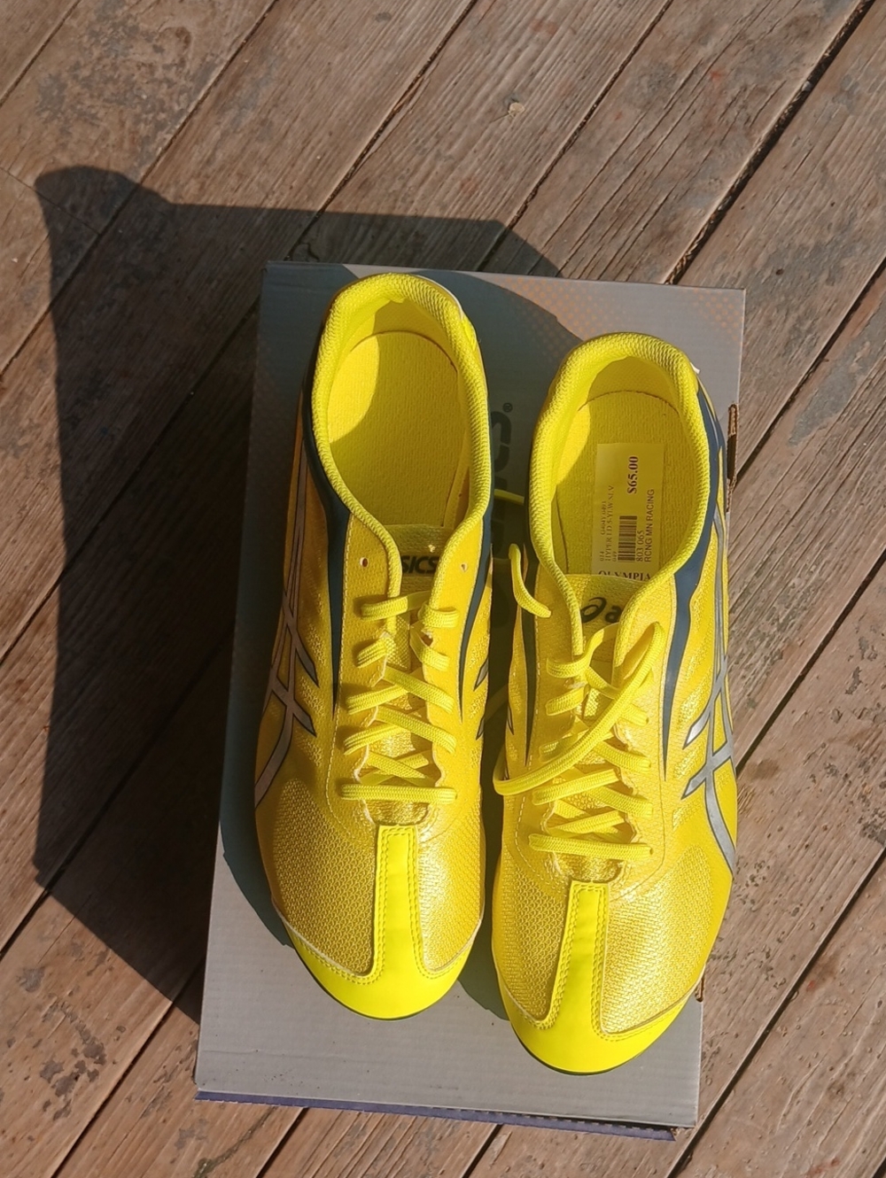 Nwt Asics  In Box Neon Yellow Athletic Track Spikes